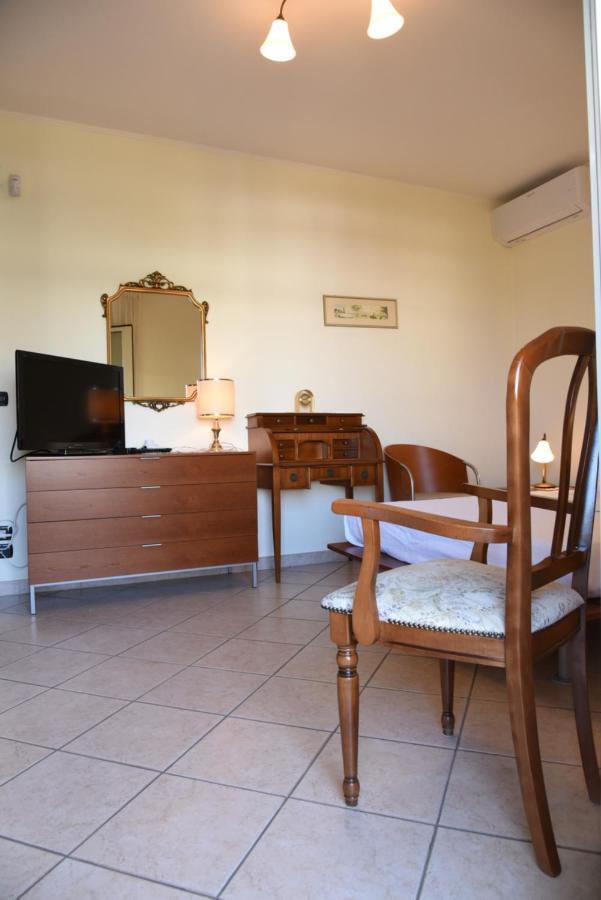 Villa Mamitas - Terrazza Panoramica - Box Privato - Servizio Spiaggia 시폰토 외부 사진